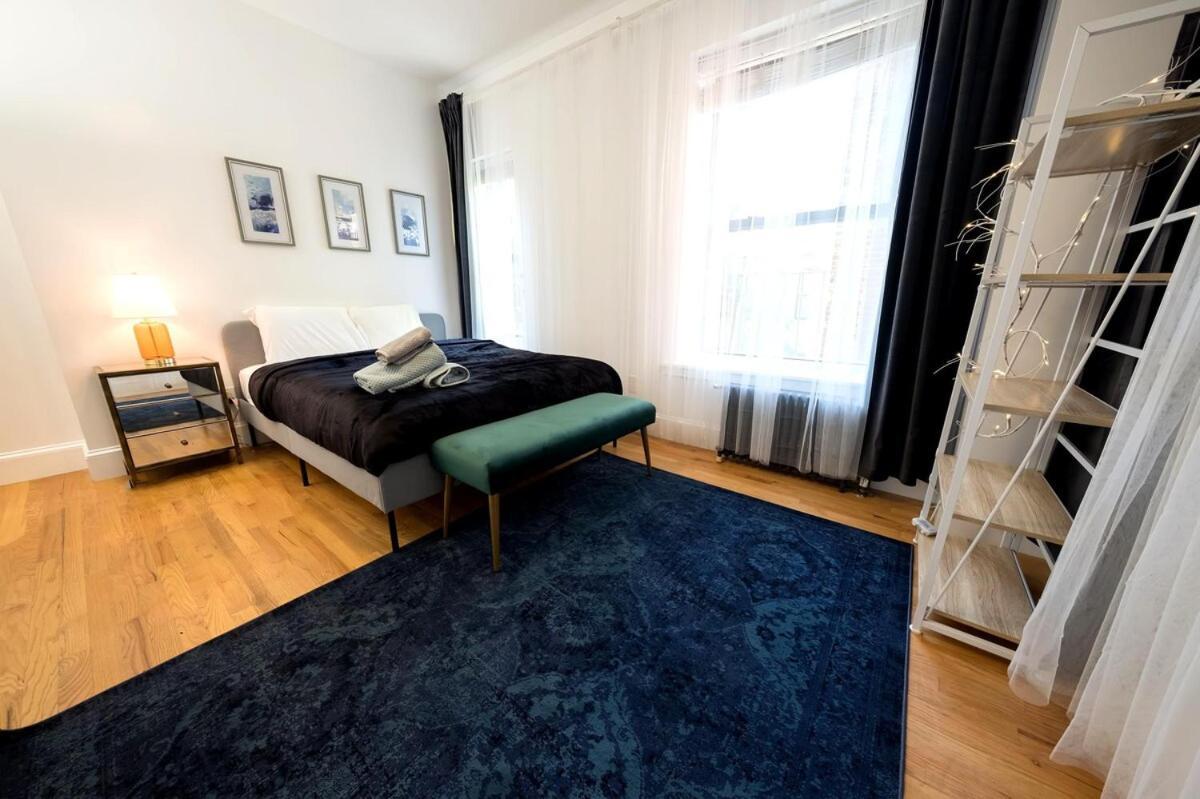 4br Two Blocks To Park Elevator, Laundry, Virtual Doorman Appartamento New York