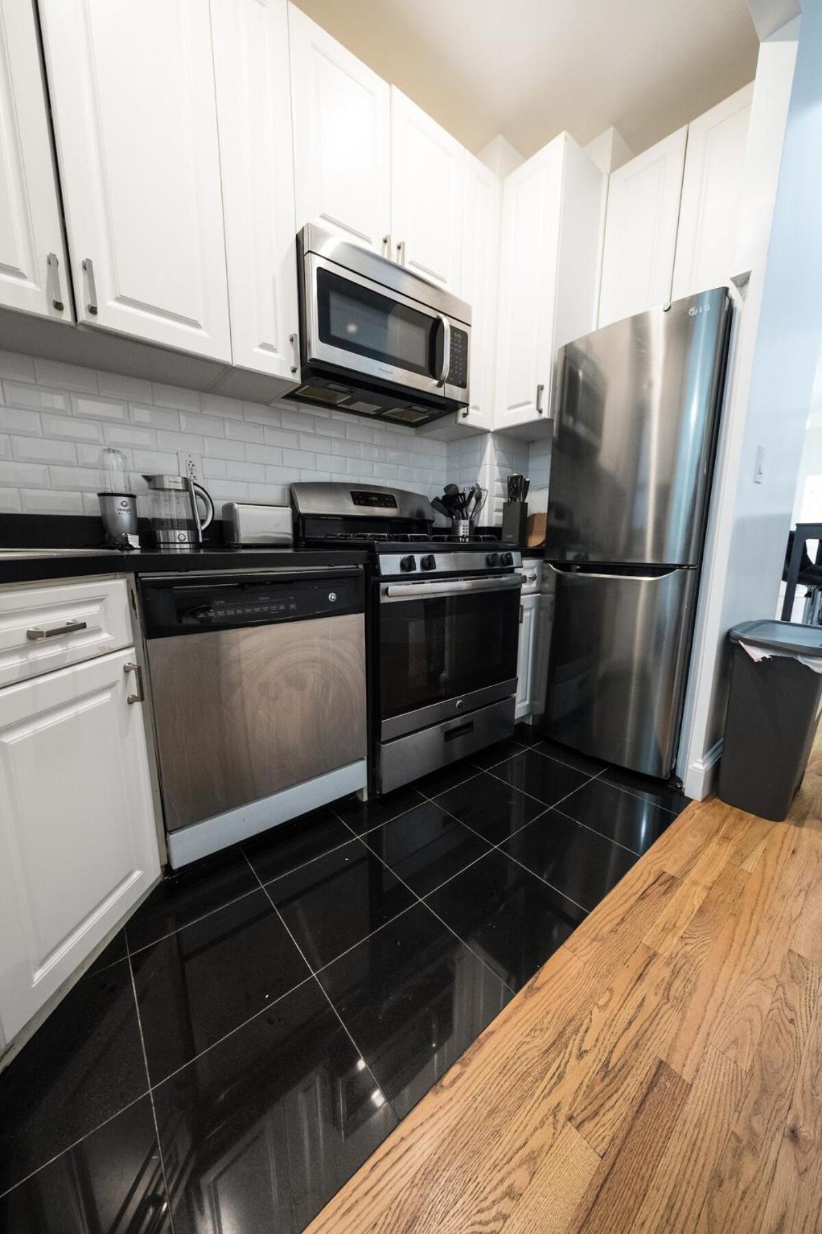 Appartamento 4br Two Blocks To Park Elevator, Laundry, Virtual Doorman *